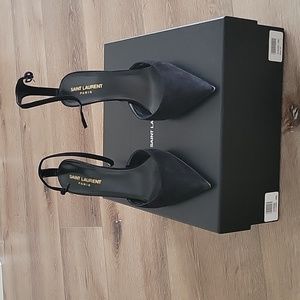 Saint laurent suede lexi pumps 90